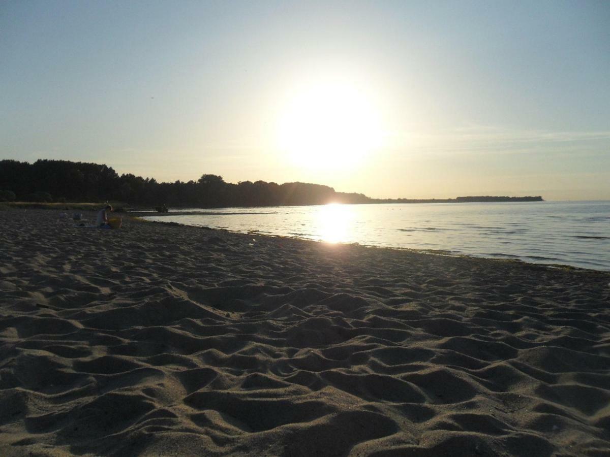Krahennest Am Ostseestrand - Abc52 By Abcwismar ซิเอโรว์ ภายนอก รูปภาพ